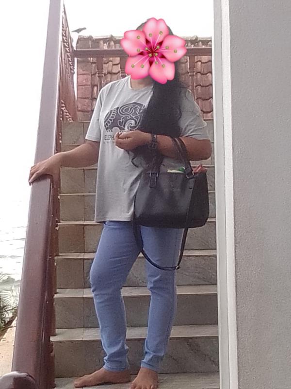 girls-personal photo of Lanka Ads