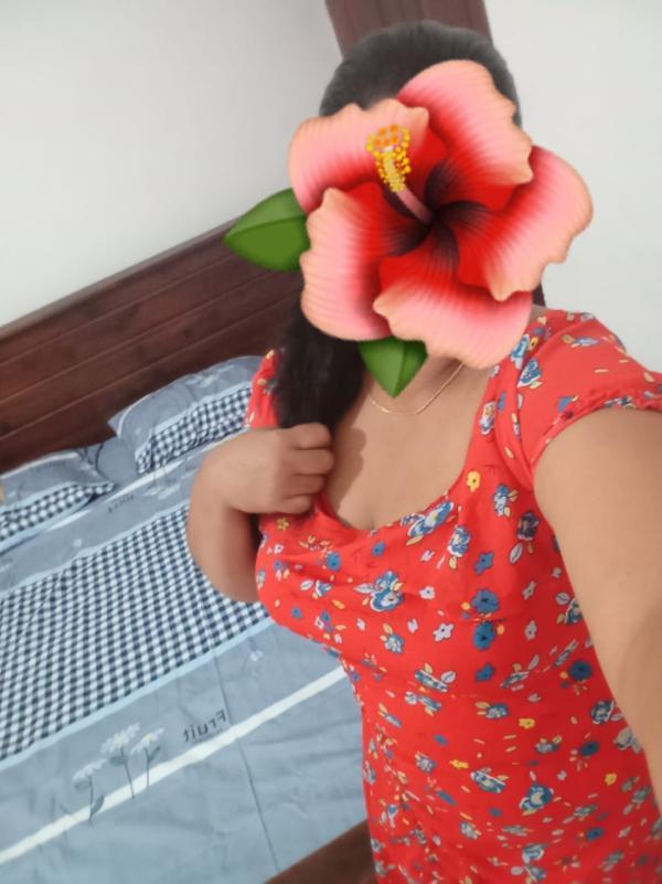 girls-personal photo of Lanka Ads