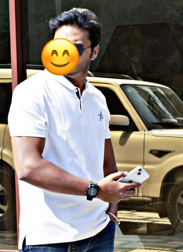 boys-personal photo of Lanka Ads