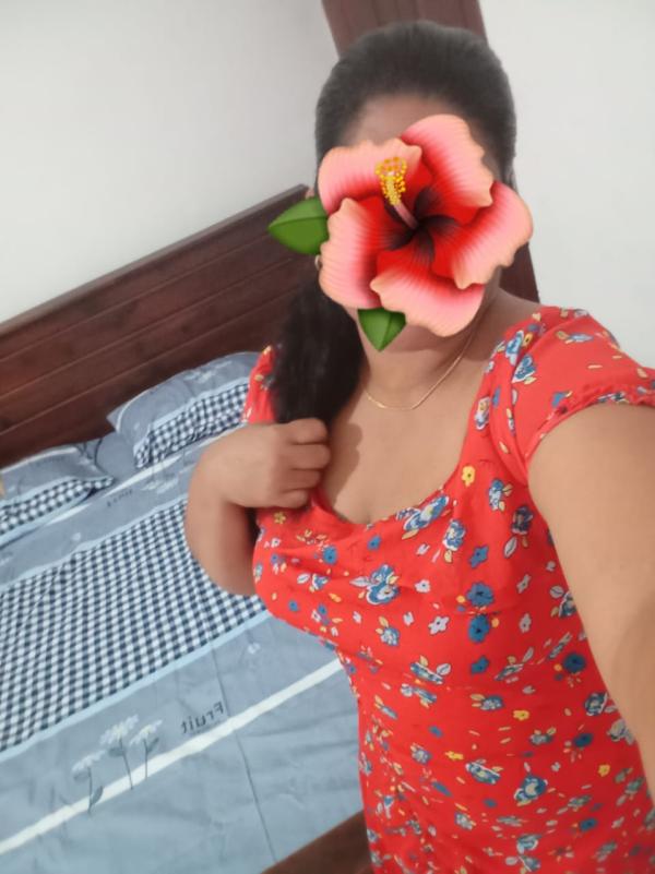 girls-personal photo of Lanka Ads