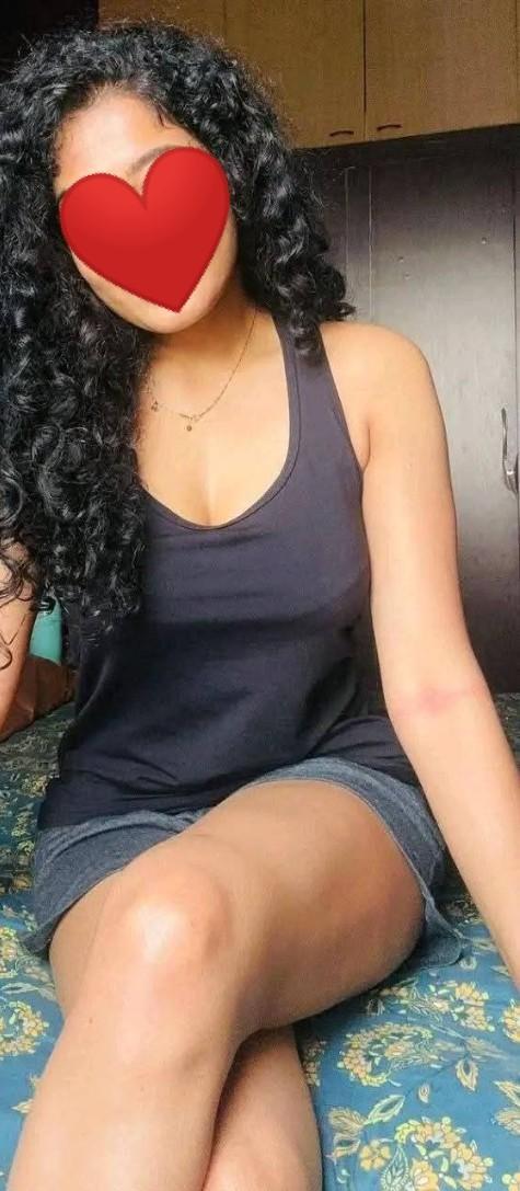 girls-personal photo of Lanka Ads