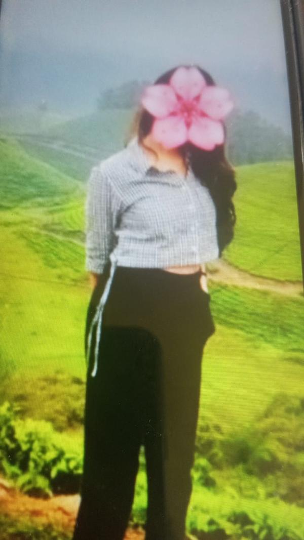 girls-personal photo of Lanka Ads