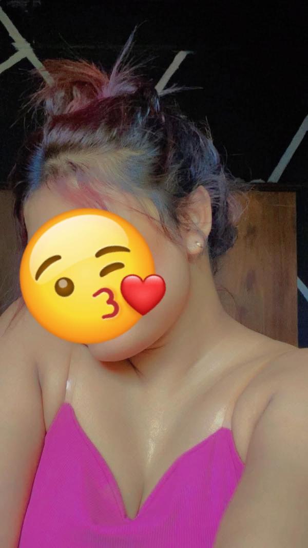 girls-personal photo of Lanka Ads