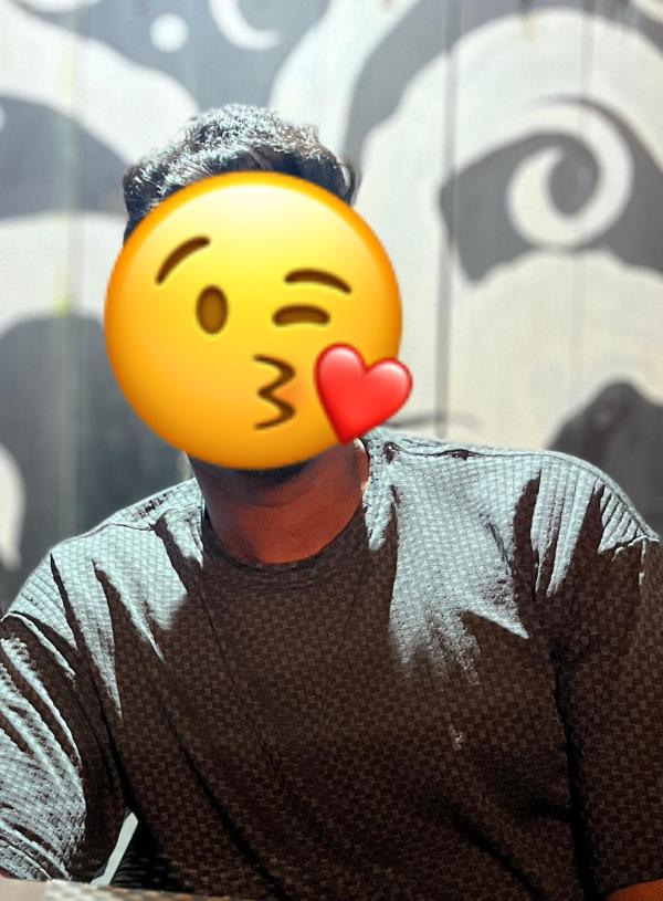 boys-personal photo of Lanka Ads