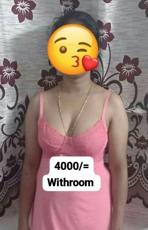 girls-personal photo of Lanka Ads