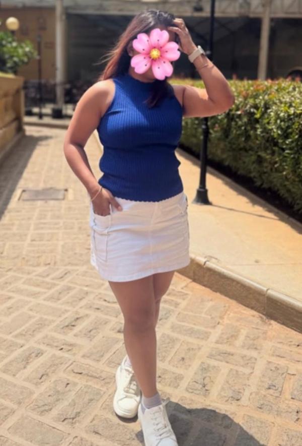 girls-personal photo of Lanka Ads