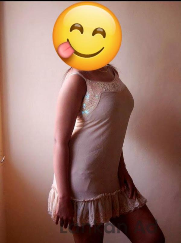 girls-personal photo of Lanka Ads