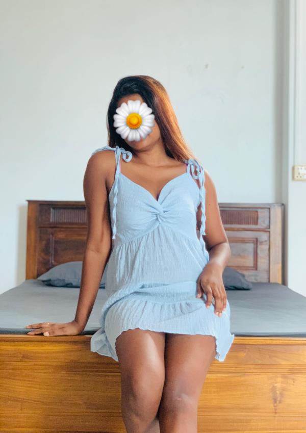 girls-personal photo of Lanka Ads