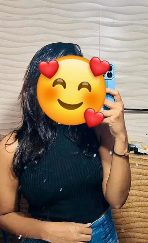 girls-personal photo of Lanka Ads