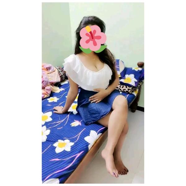 girls-personal photo of Lanka Ads