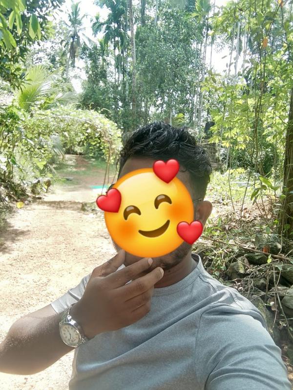 boys-personal photo of Lanka Ads