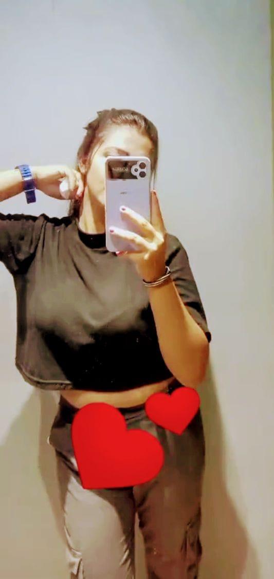 girls-personal photo of Lanka Ads