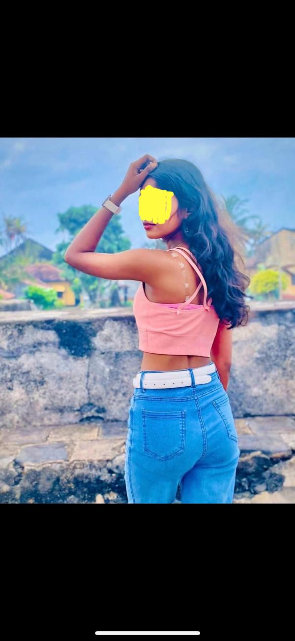 girls-personal photo of Lanka Ads