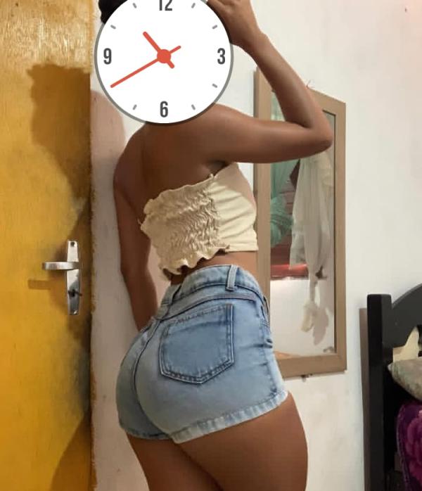 girls-personal photo of Lanka Ads