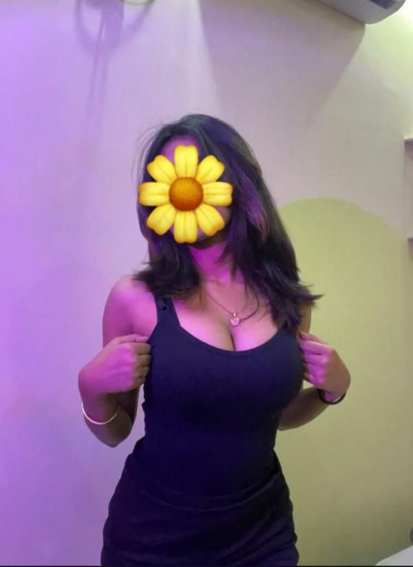 girls-personal photo of Lanka Ads