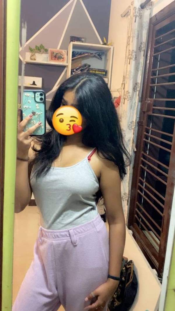 live-cam photo of Lanka Ads