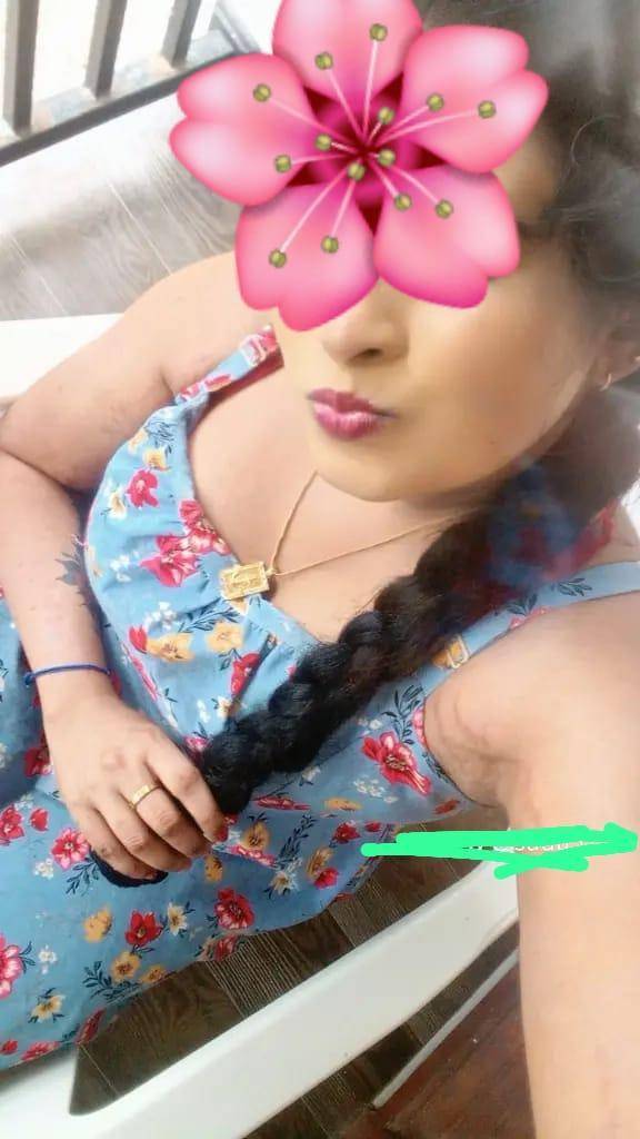 girls-personal photo of Lanka Ads