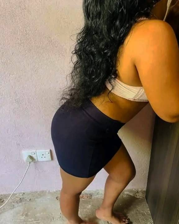 girls-personal photo of Lanka Ads