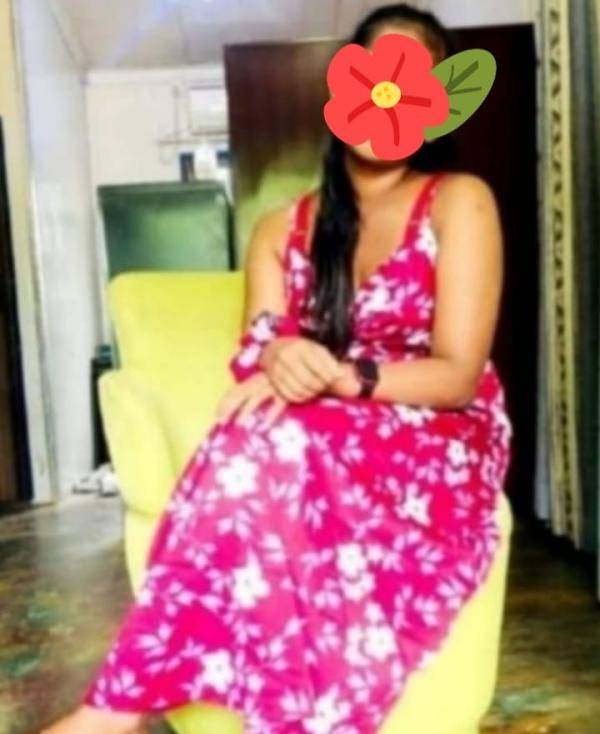 girls-personal photo of Lanka Ads