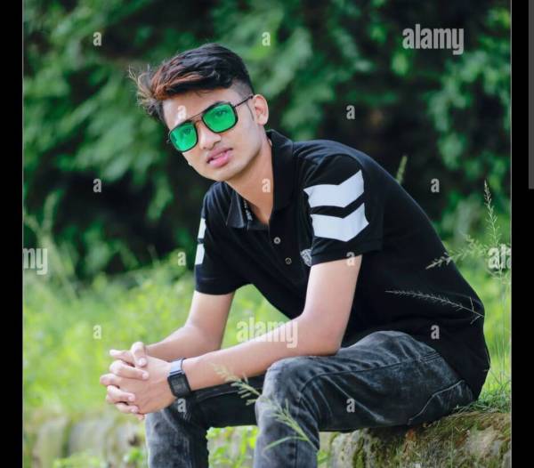 boys-personal photo of Lanka Ads