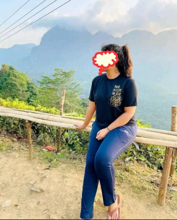 girls-personal photo of Lanka Ads