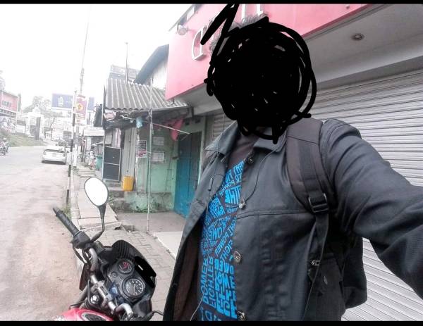 boys-personal photo of Lanka Ads