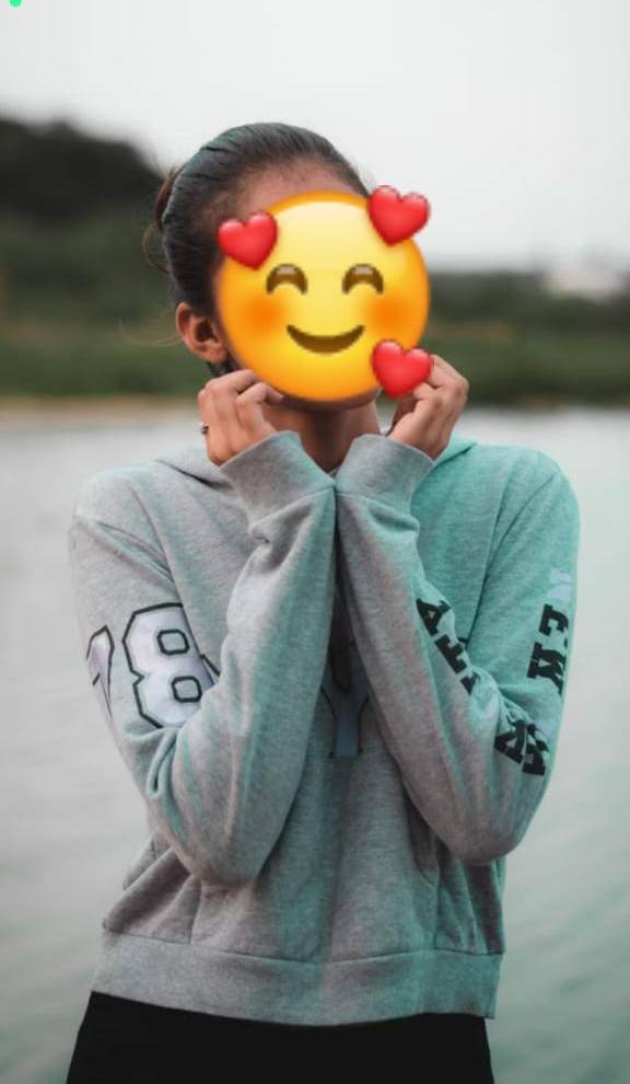 girls-personal photo of Lanka Ads