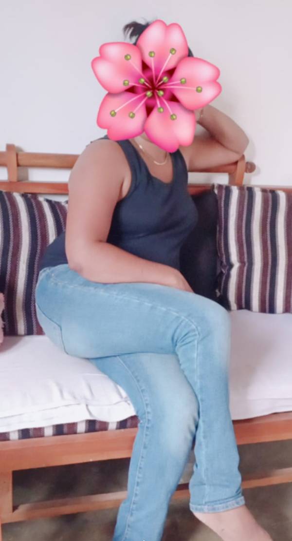 girls-personal photo of Lanka Ads