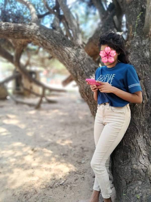 girls-personal photo of Lanka Ads