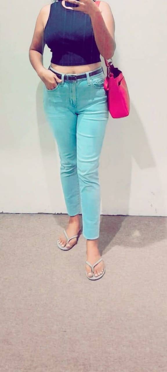 girls-personal photo of Lanka Ads