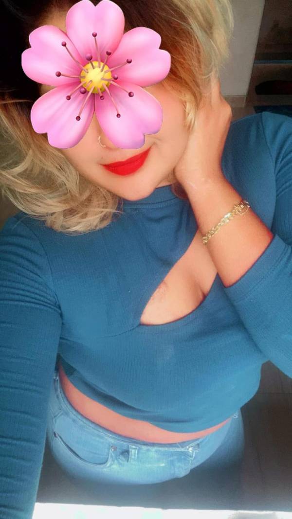 girls-personal photo of Lanka Ads