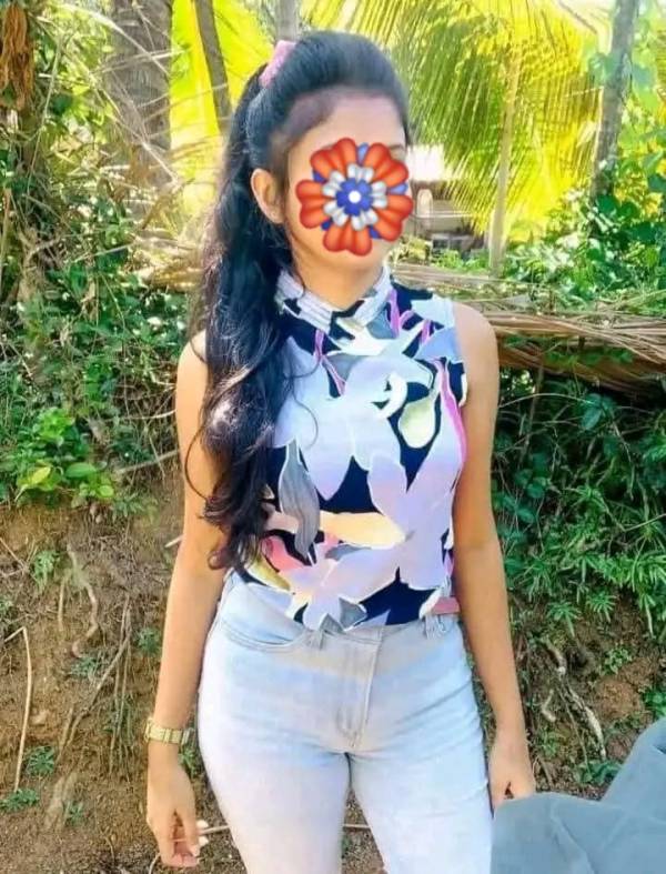 girls-personal photo of Lanka Ads