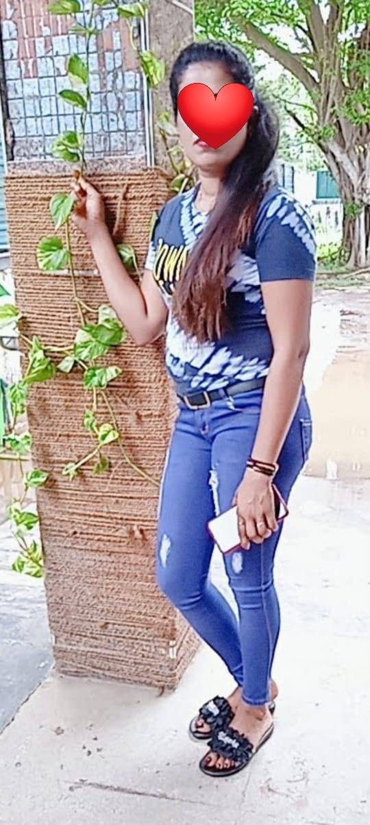 girls-personal photo of Lanka Ads