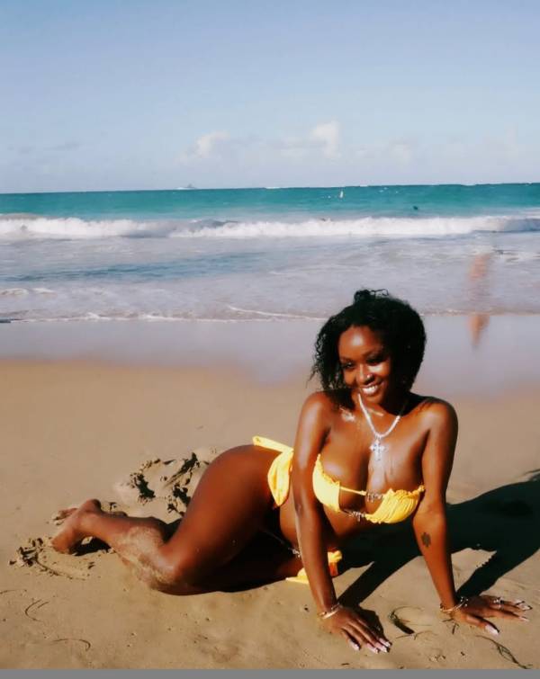 girls-personal photo of Lanka Ads