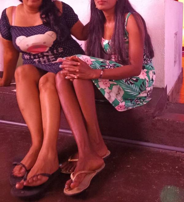 girls-personal photo of Lanka Ads