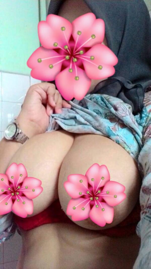 live-cam photo of Lanka Ads