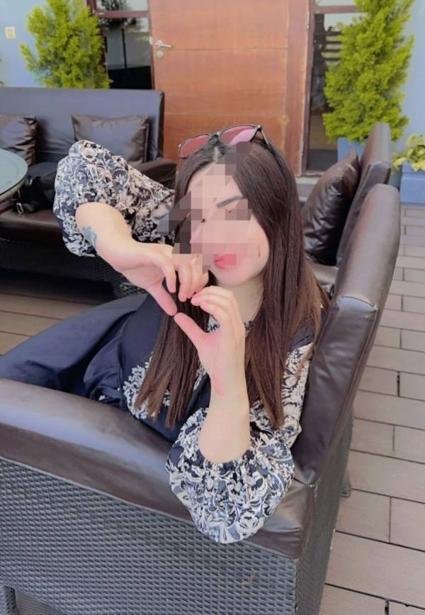 girls-personal photo of Lanka Ads