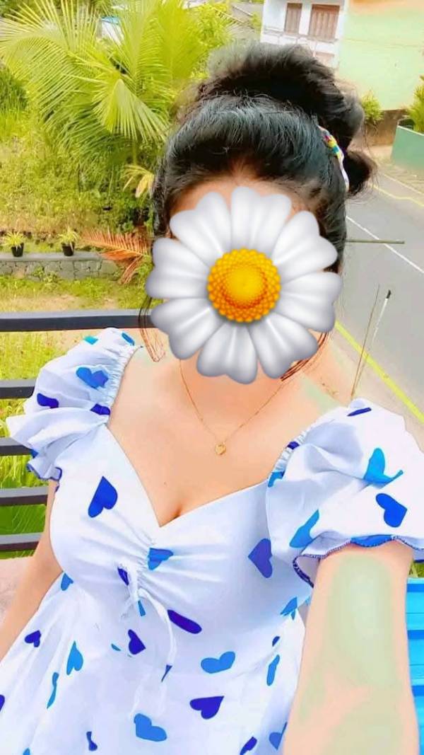 girls-personal photo of Lanka Ads