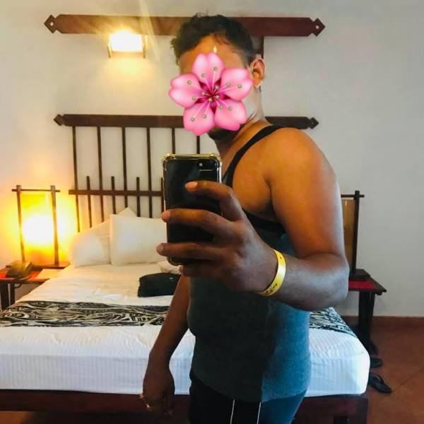 boys-personal photo of Lanka Ads