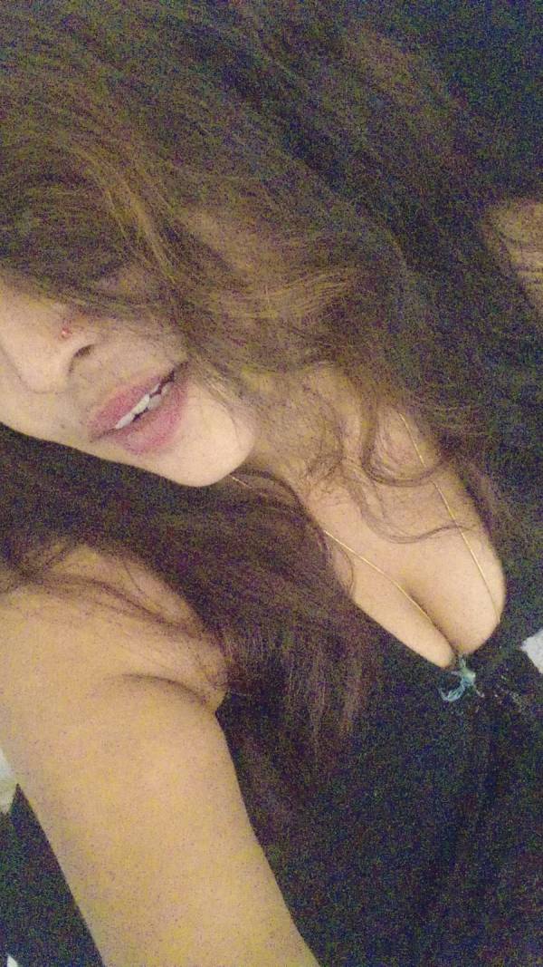 girls-personal photo of Lanka Ads