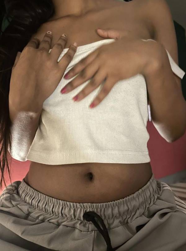 live-cam photo of Lanka Ads