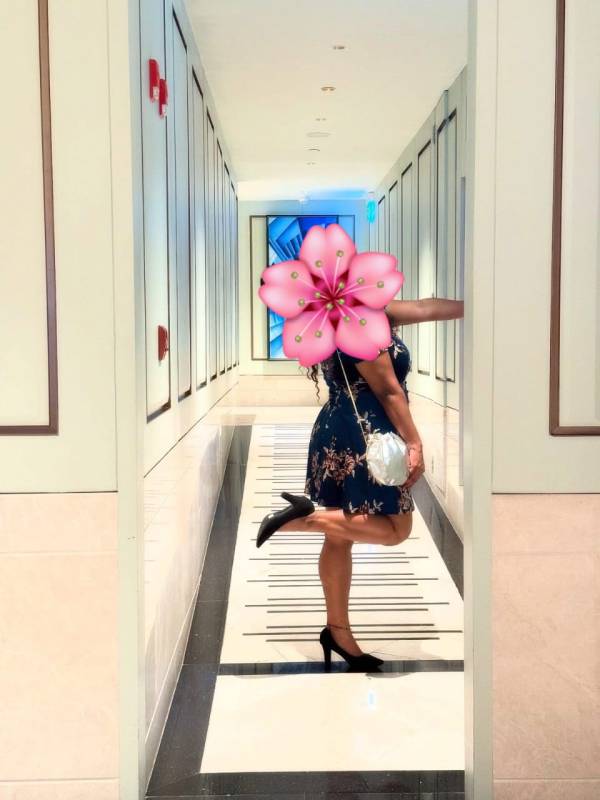 girls-personal photo of Lanka Ads