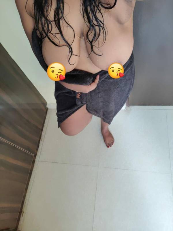 live-cam photo of Lanka Ads