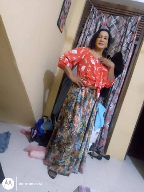 shemale photo of Lanka Ads