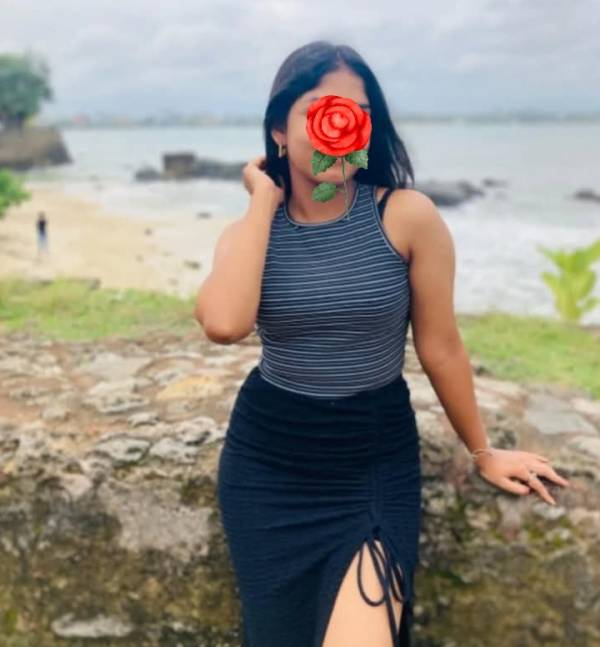 girls-personal photo of Lanka Ads