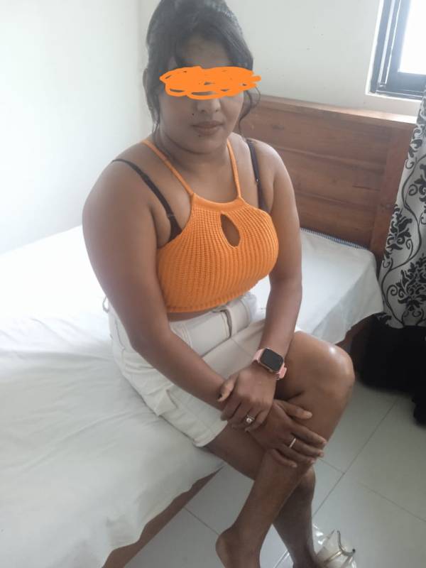 girls-personal photo of Lanka Ads