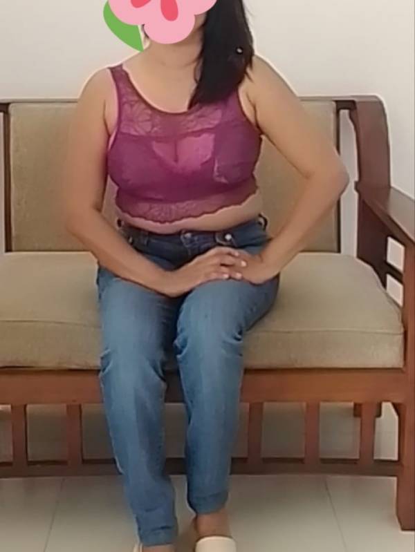 girls-personal photo of Lanka Ads