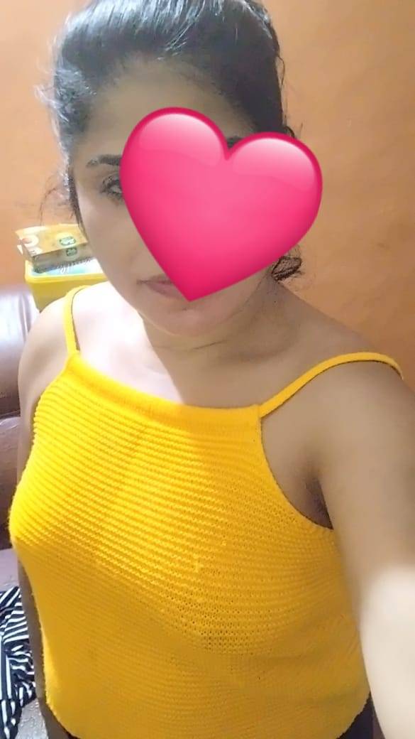 girls-personal photo of Lanka Ads