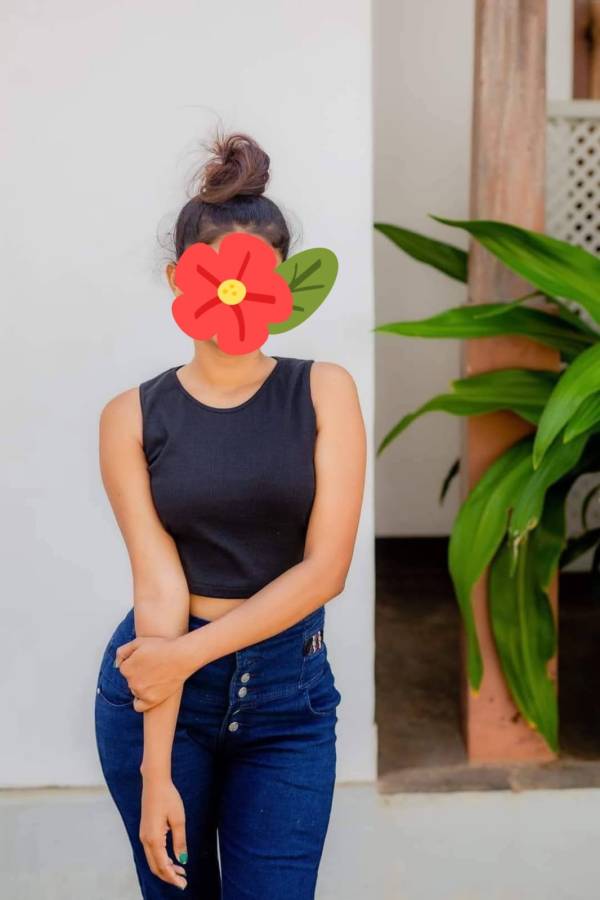 girls-personal photo of Lanka Ads