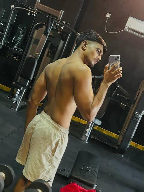 boys-personal photo of Lanka Ads